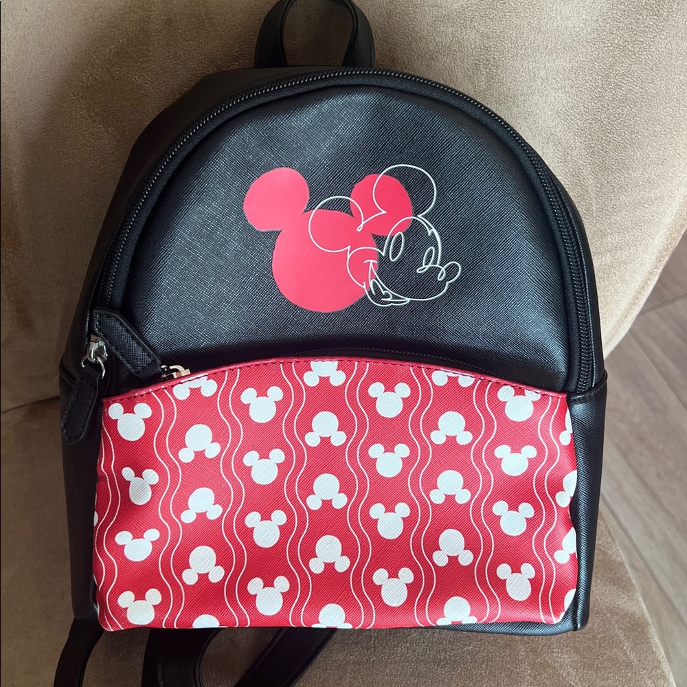 Danielle Nicole Mickey Mouse Kids Backpack - Black and Red